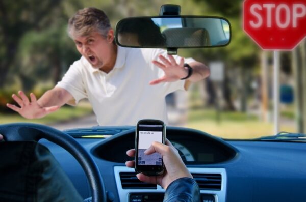 Fleet Management Software to Address the Issues of Distracted Drivers