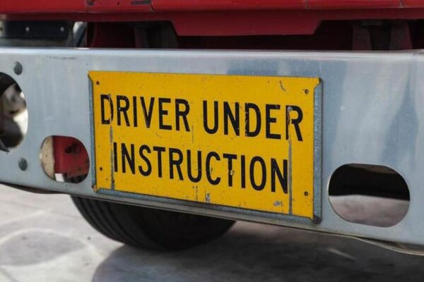 How do I get a Heavy Truck Driving License in Tasmania?