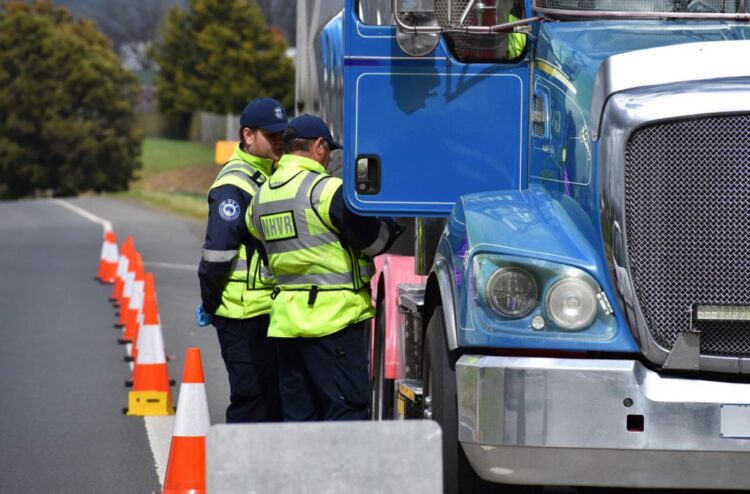 Heavy Vehicle Inspection Checkup for Regulatory Compliance